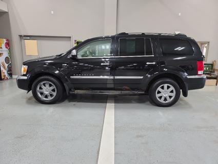 2008 Chrysler Aspen Manchester IA