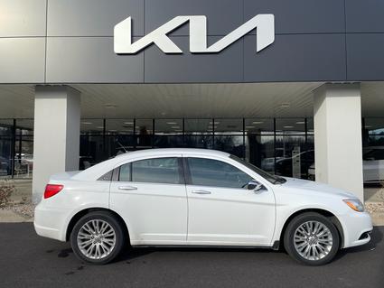 2011 Chrysler 200 Carbondale IL