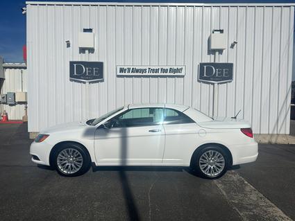2011 Chrysler 200 Anaconda MT