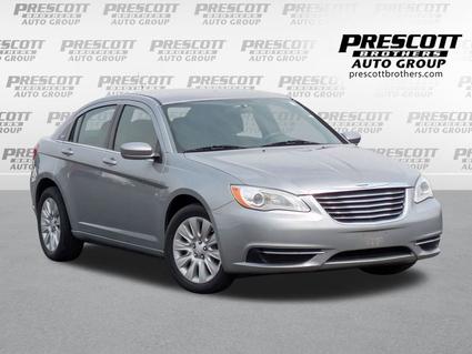2014 Chrysler 200 Mendota IL