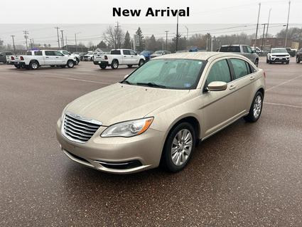 2014 Chrysler 200 Wausau WI