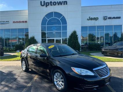 2013 Chrysler 200 Slinger WI