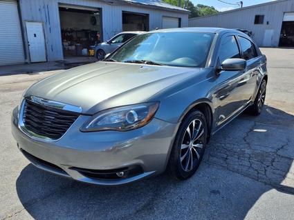 2013 Chrysler 200 Hartselle AL