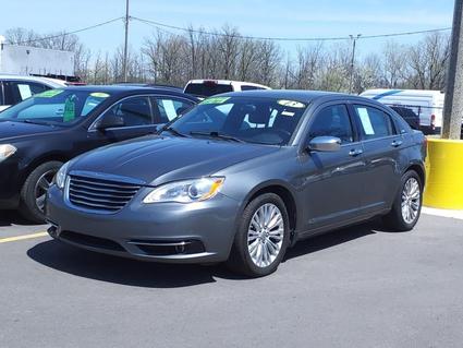 2013 Chrysler 200 Woodhaven MI