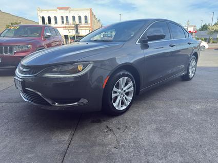 2016 Chrysler 200 Aberdeen WA