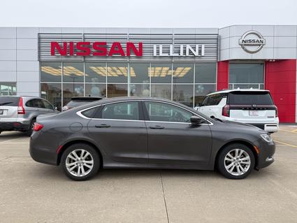 2016 Chrysler 200 Champaign IL