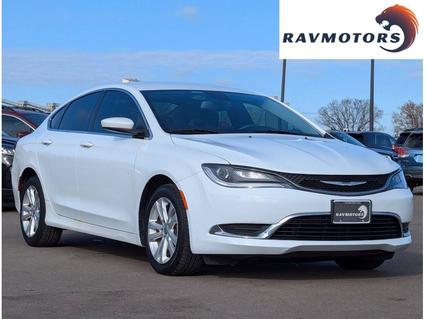 2015 Chrysler 200 Burnsville MN