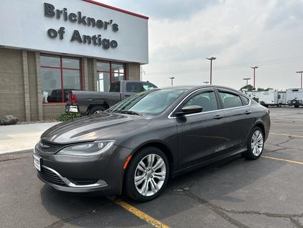 2015 Chrysler 200 Antigo WI