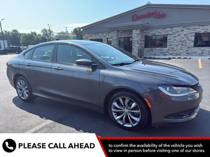 2016 Chrysler 200 Van Wert OH
