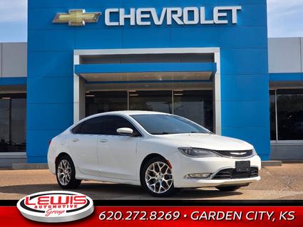 2015 Chrysler 200 Garden City KS