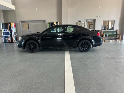 2014 Dodge Avenger Manchester IA