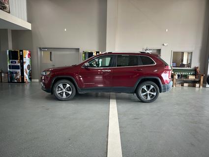 2019 Jeep Cherokee Manchester IA