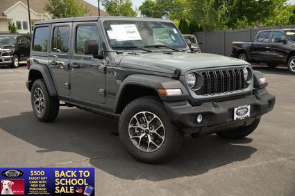 2025 Jeep Wrangler Milwaukee WI