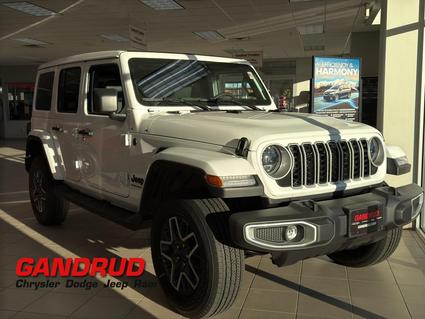 2026 Jeep Wrangler Green Bay WI