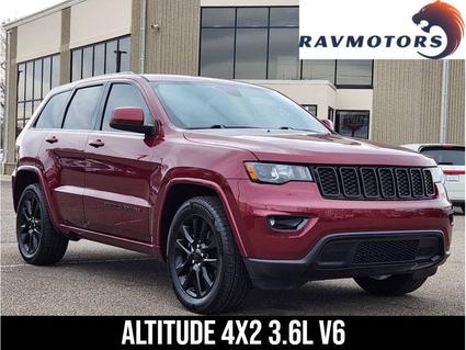 2020 Jeep Grand Cherokee Burnsville MN