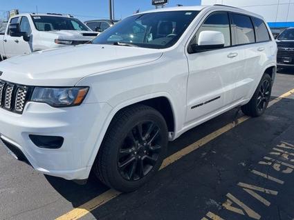 2017 Jeep Grand Cherokee Plymouth WI