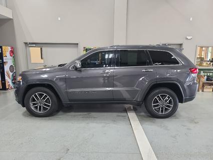 2020 Jeep Grand Cherokee Manchester IA