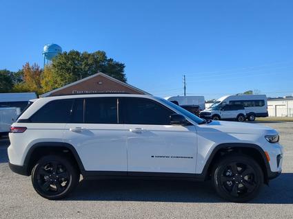 2024 Jeep Grand Cherokee Winder GA