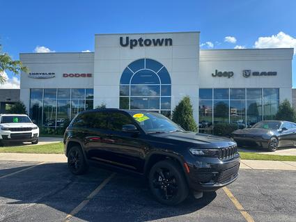 2022 Jeep Grand Cherokee Slinger WI