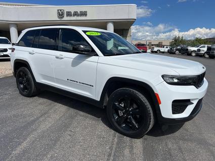 2023 Jeep Grand Cherokee Durango CO