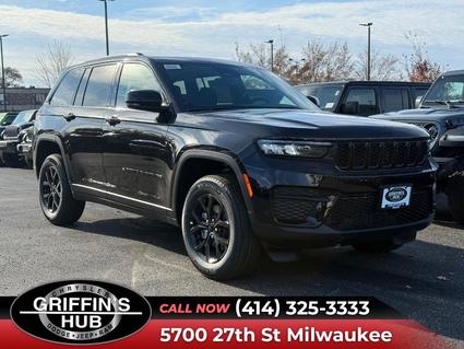 2025 Jeep Grand Cherokee Milwaukee WI
