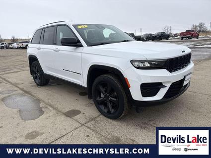 2023 Jeep Grand Cherokee Devils Lake ND