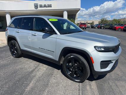 2023 Jeep Grand Cherokee Durango CO