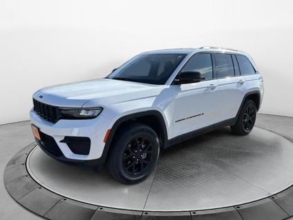 2024 Jeep Grand Cherokee Pierre SD