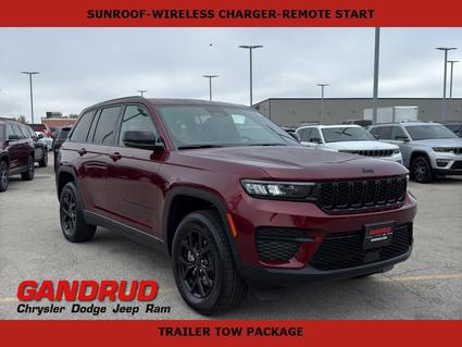 2025 Jeep Grand Cherokee Green Bay WI