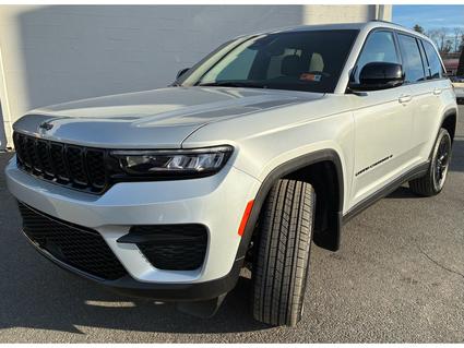 2025 Jeep Grand Cherokee Lewisburg WV