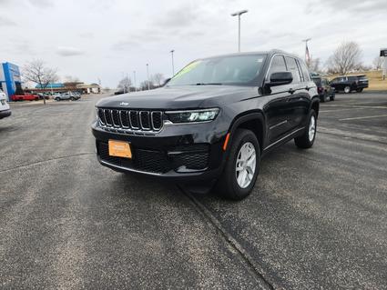 2023 Jeep Grand Cherokee Slinger WI