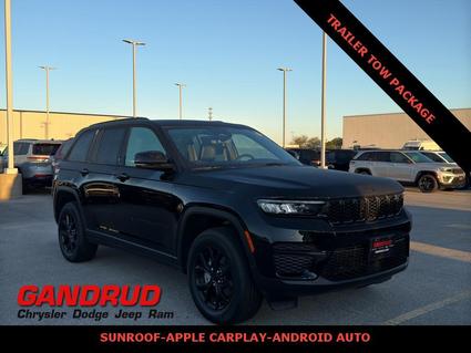 2025 Jeep Grand Cherokee Green Bay WI
