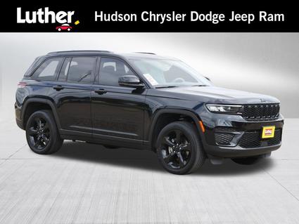 2022 Jeep Grand Cherokee Hudson WI