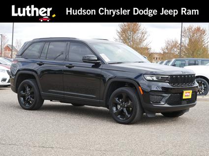 2022 Jeep Grand Cherokee Hudson WI