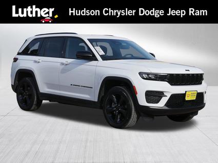 2023 Jeep Grand Cherokee Hudson WI