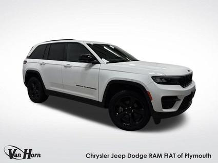 2023 Jeep Grand Cherokee Plymouth WI