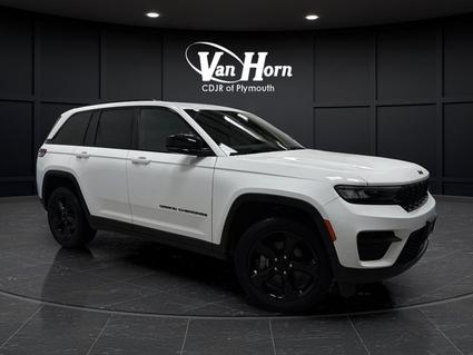 2023 Jeep Grand Cherokee Plymouth WI