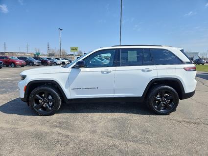 2023 Jeep Grand Cherokee Grandville MI