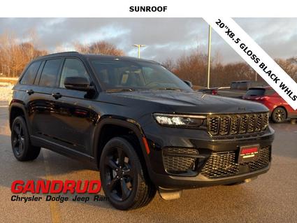 2025 Jeep Grand Cherokee Green Bay WI