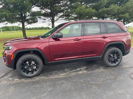 2025 Jeep Grand Cherokee Taylorville IL