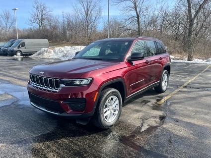 2026 Jeep Grand Cherokee Slinger WI