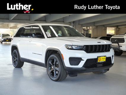 2023 Jeep Grand Cherokee Minneapolis MN
