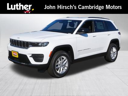 2025 Jeep Grand Cherokee Cambridge MN