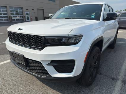 2023 Jeep Grand Cherokee Goshen NY