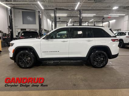 2024 Jeep Grand Cherokee Green Bay WI