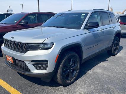 2025 Jeep Grand Cherokee Taylorville IL