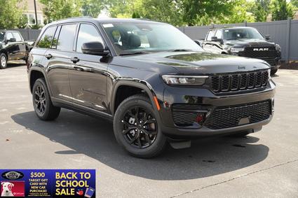 2025 Jeep Grand Cherokee Milwaukee WI