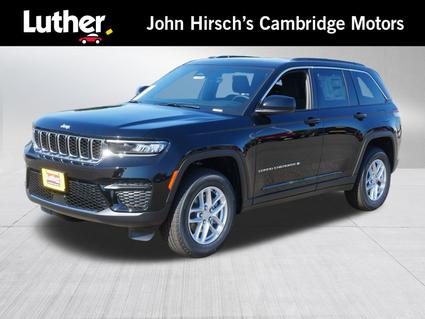 2025 Jeep Grand Cherokee Cambridge MN