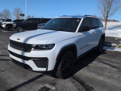 2026 Jeep Grand Cherokee Slinger WI