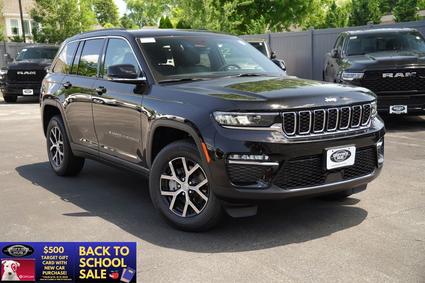2025 Jeep Grand Cherokee Milwaukee WI